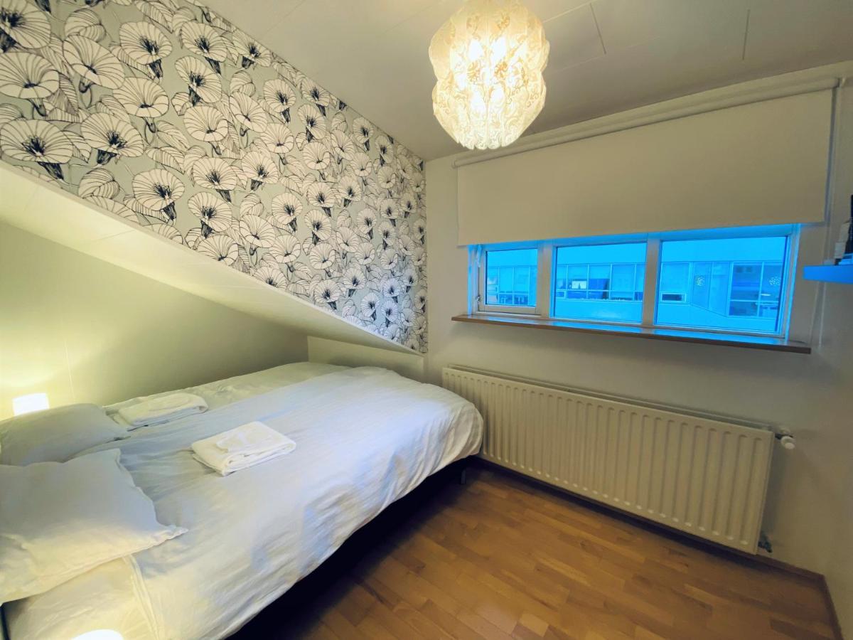 Penthouse On The Main Street, Town Center Apartment Akureyri Exterior photo